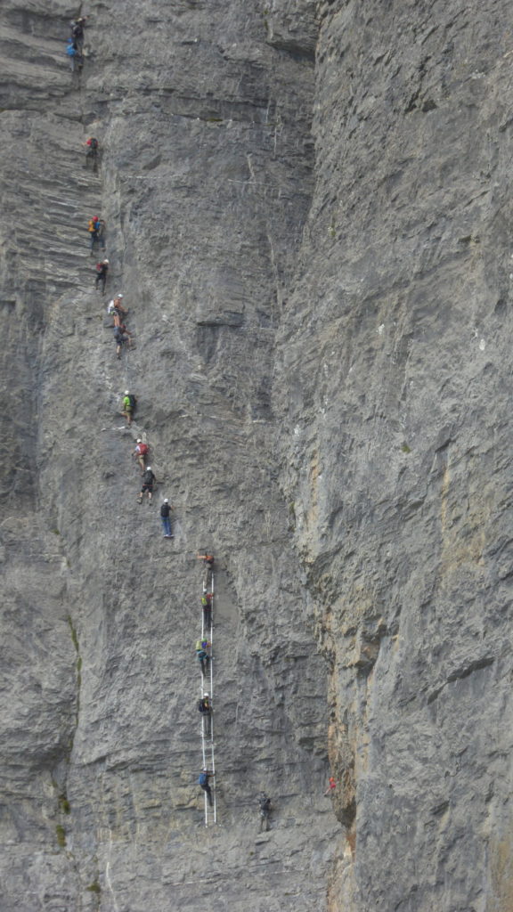 Usually the Via Ferrata is not this busy. Two or three groups were active this weekend. 