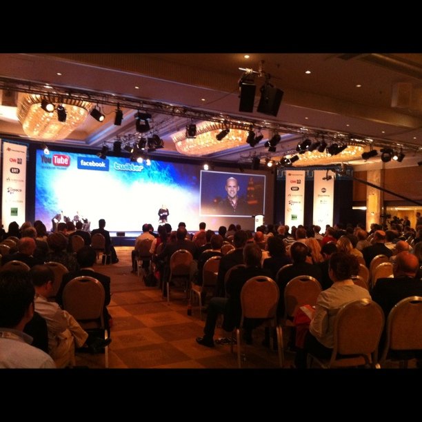 People at nx10 with robin Sloan on screen