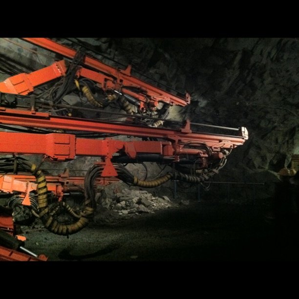 Drift machine for iron ore mining