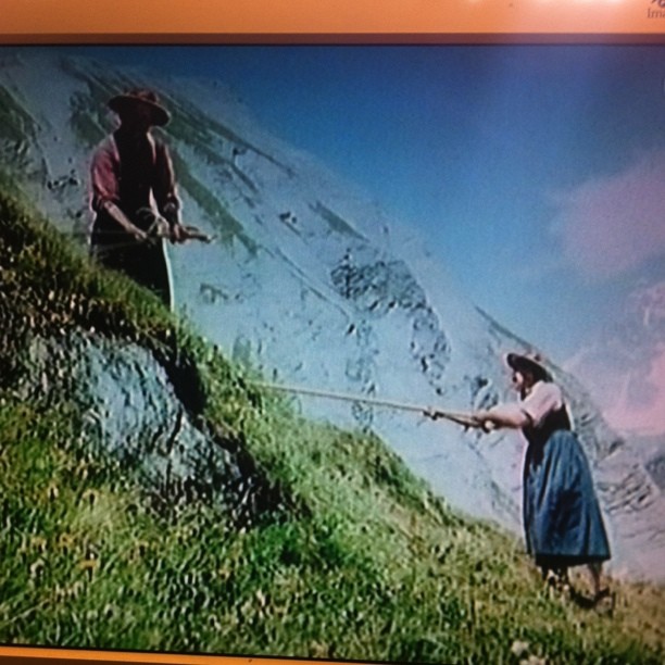 Nice period film. Thick ropes, manual labour