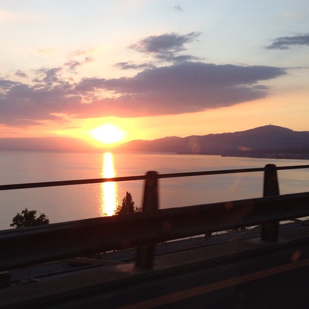Sun set over the lax leman