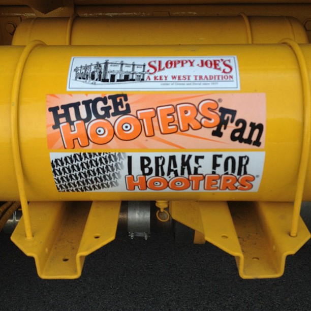 I brake for hooters
