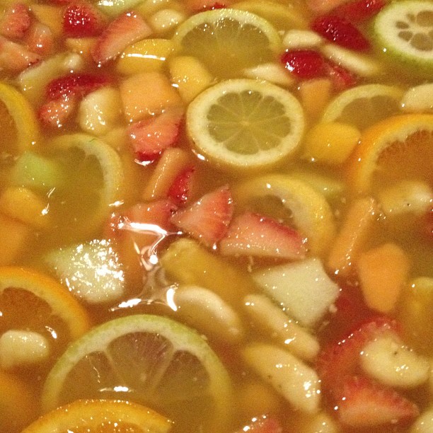A fruit salad... Or more precisely a sangria
