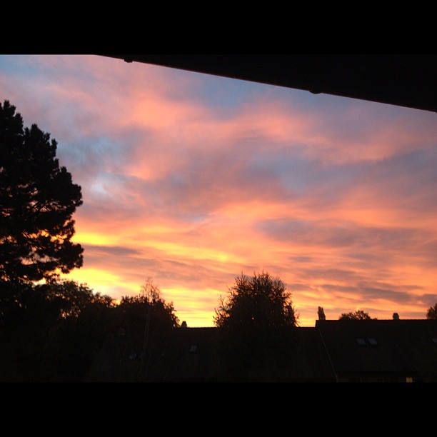 Red sky in the morning, air man's warning.