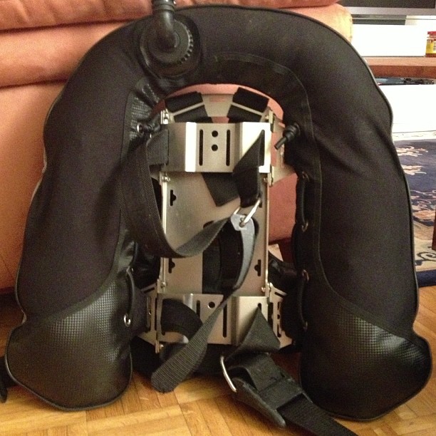 Pre-dive check. Inflate wing overnight.