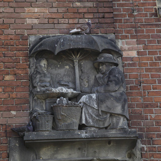 Selling pigeon droppings...