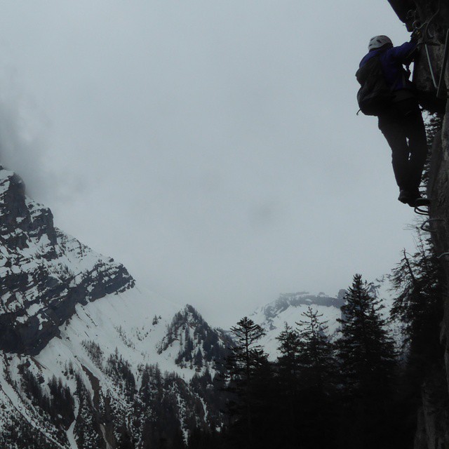 Mountains make people look small.