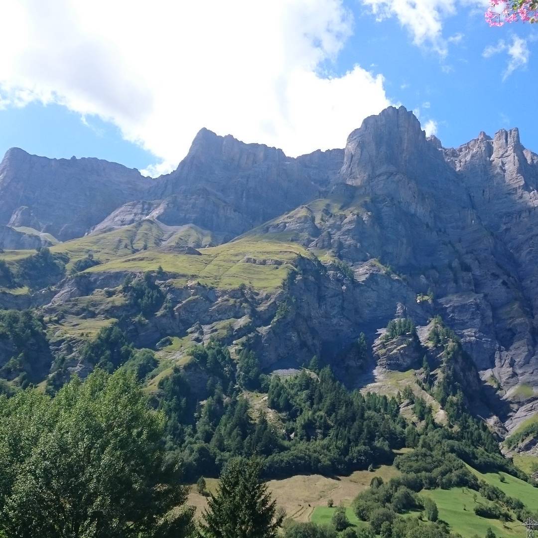 The mountain is still here