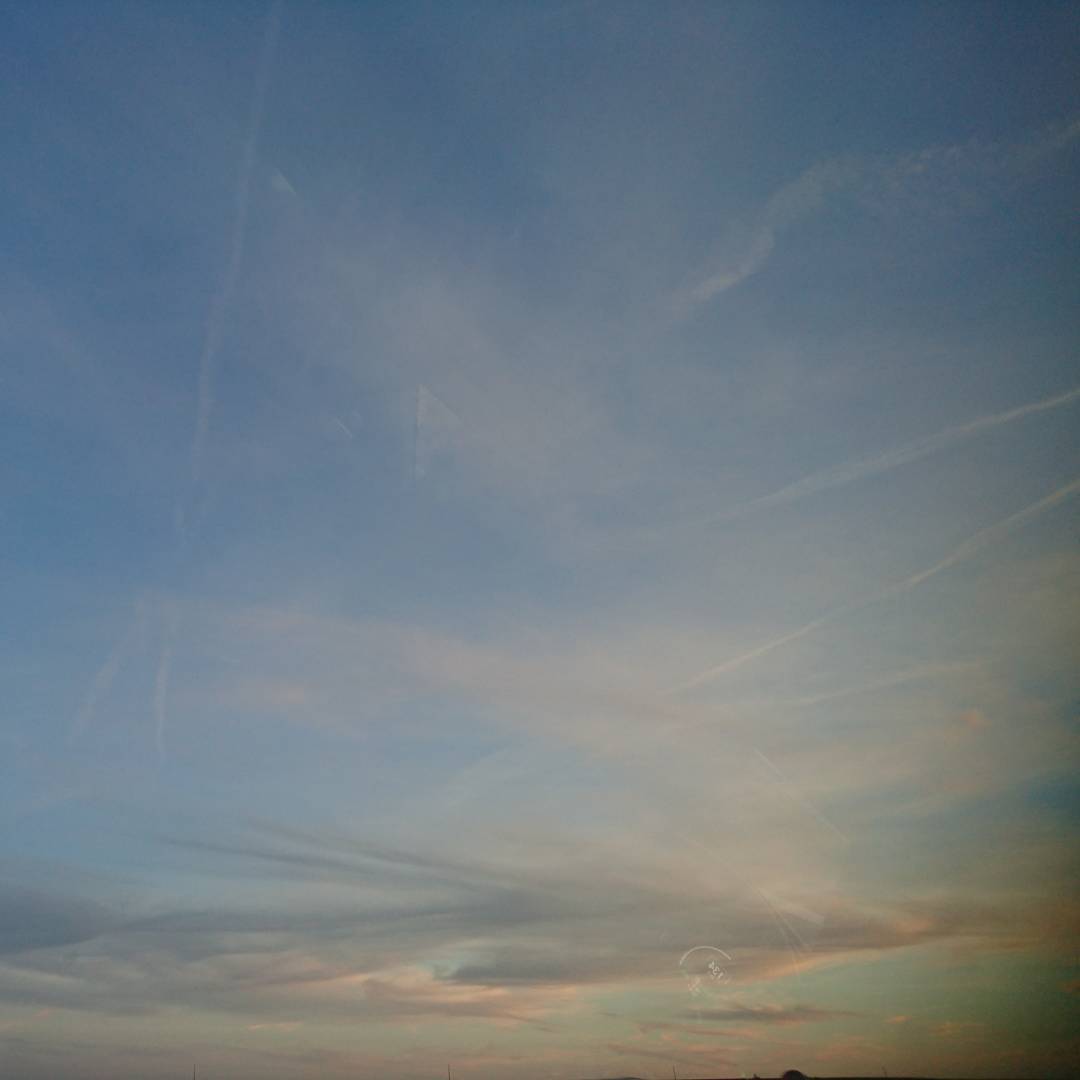 Big sky, no mountains.