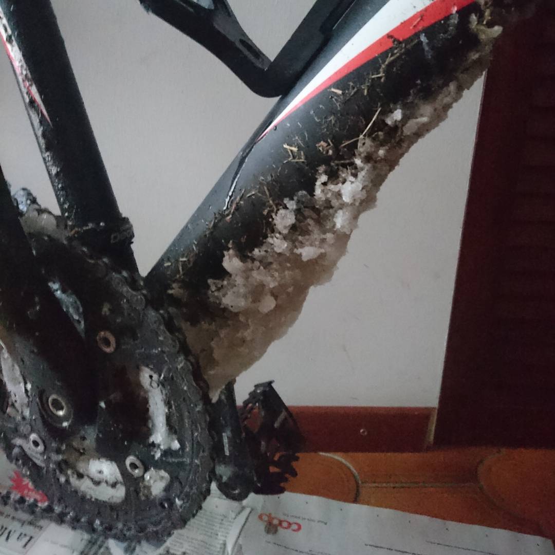 Gears eventually froze 