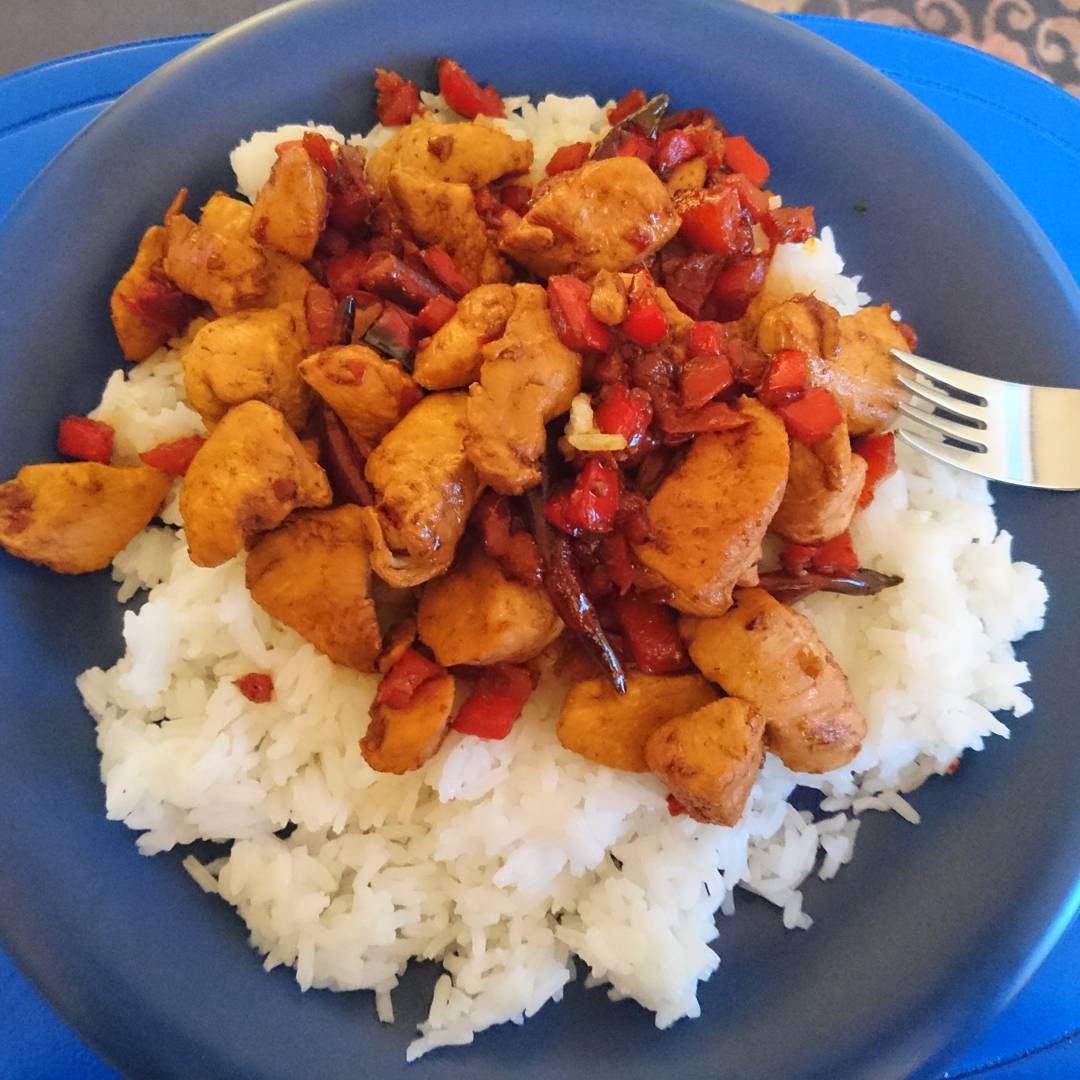 Sichuan chicken prepared from scratch. :-), still learning but tastes as expected. I don't need a restaurant to prepare it. :-)