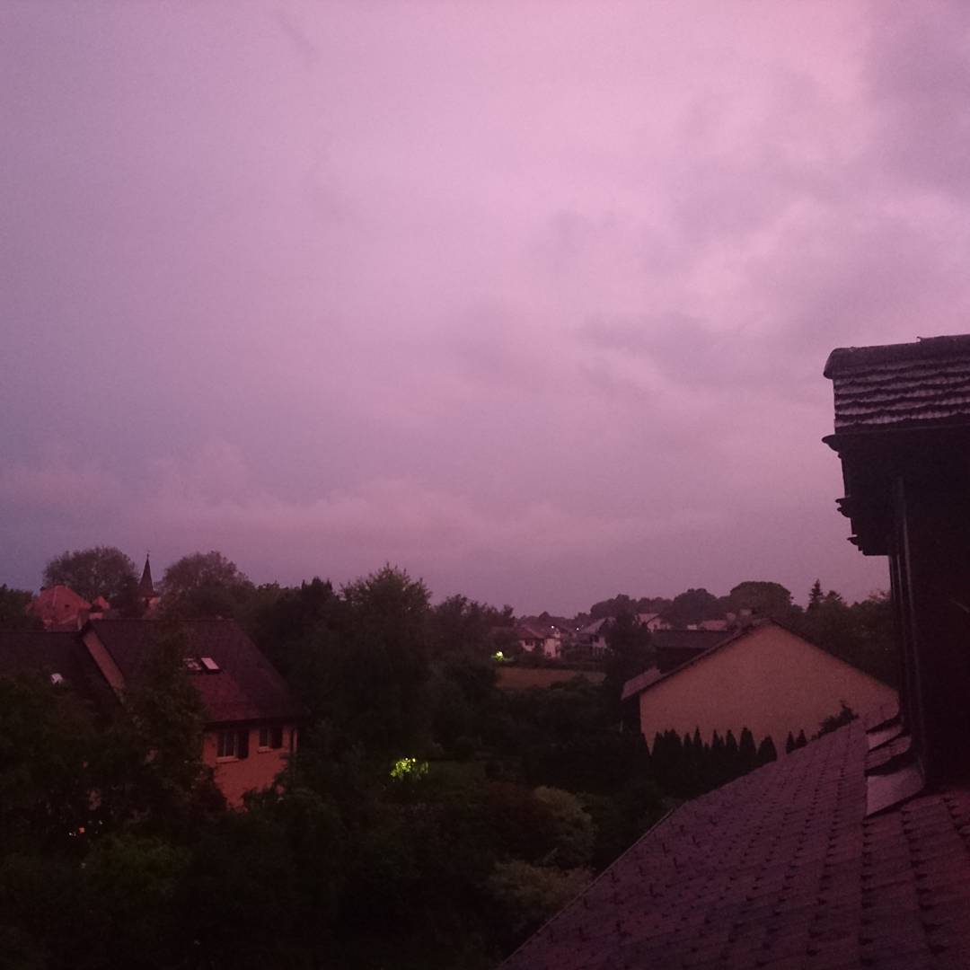 Really interesting light quality.