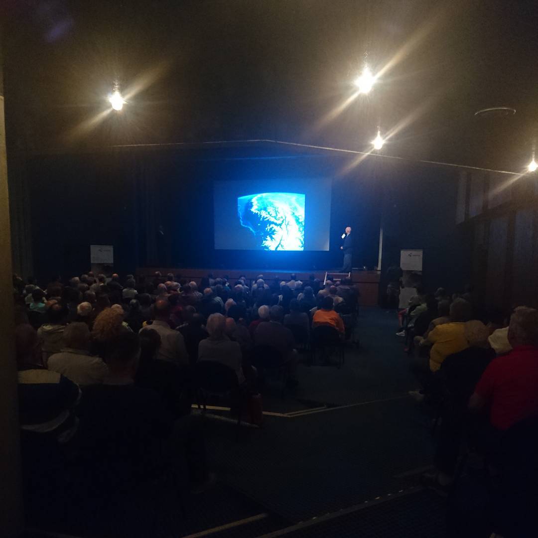 Claude Nicollier speaking at the moment.