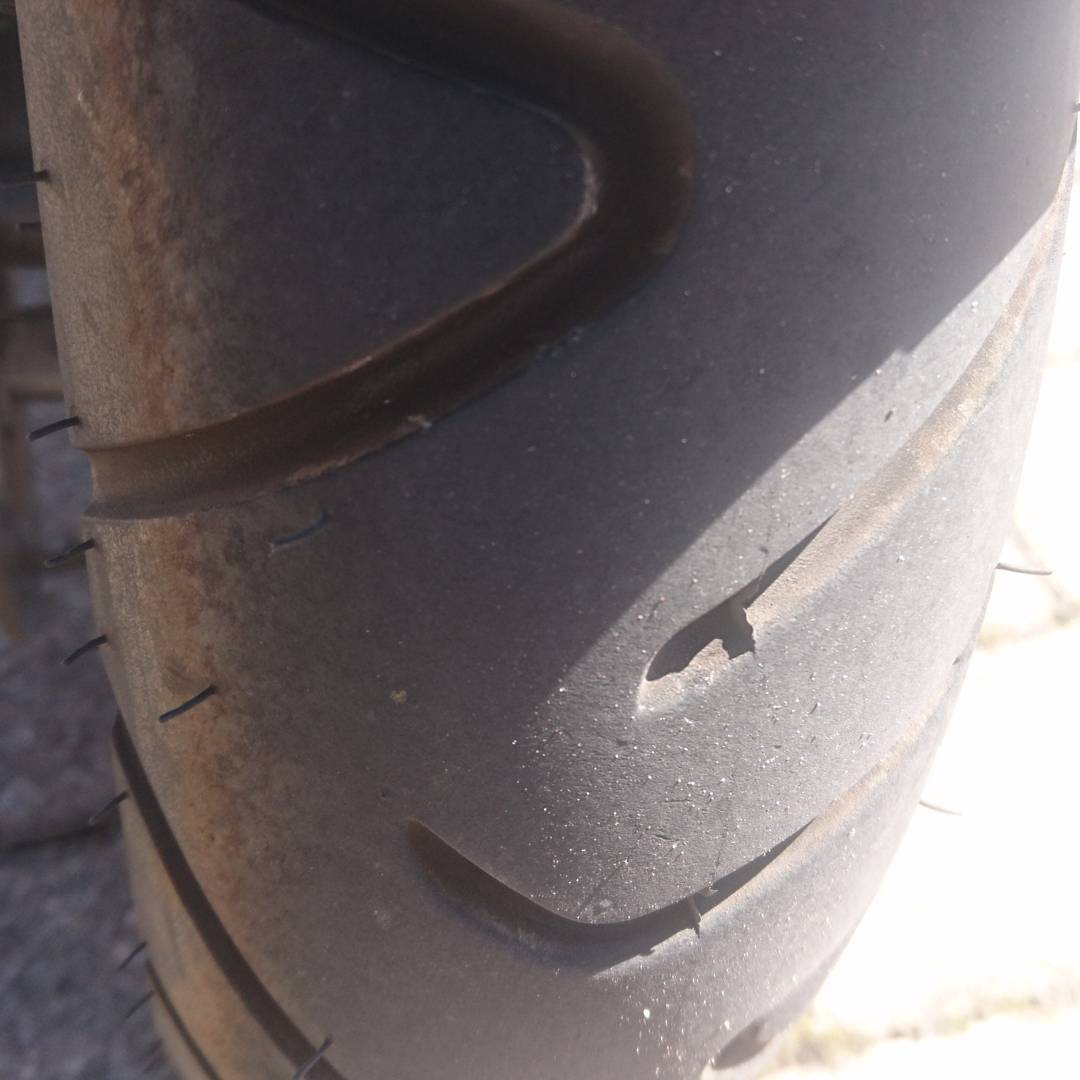 Scooter tire
