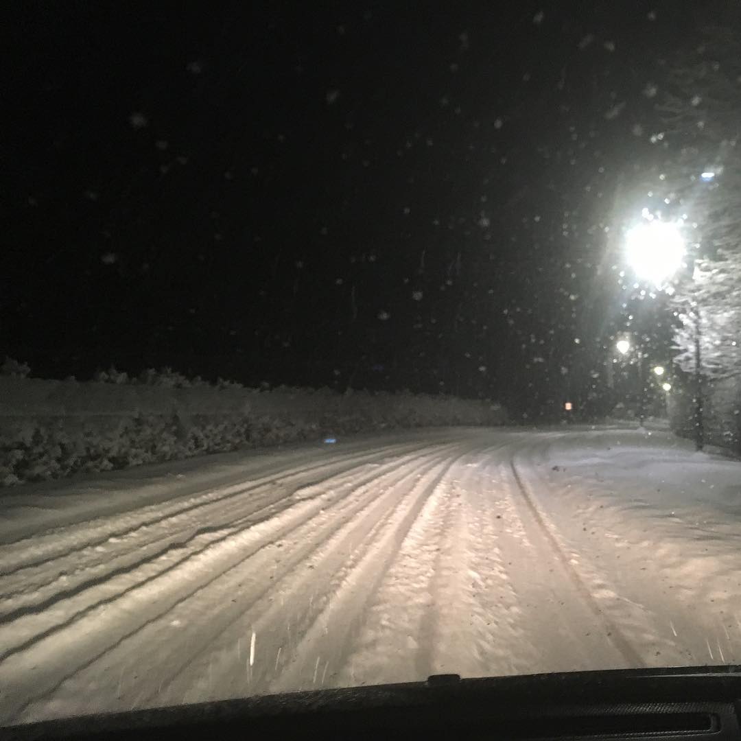 Gave myself an hour to get to work this morning. I have a spade in the back in case.