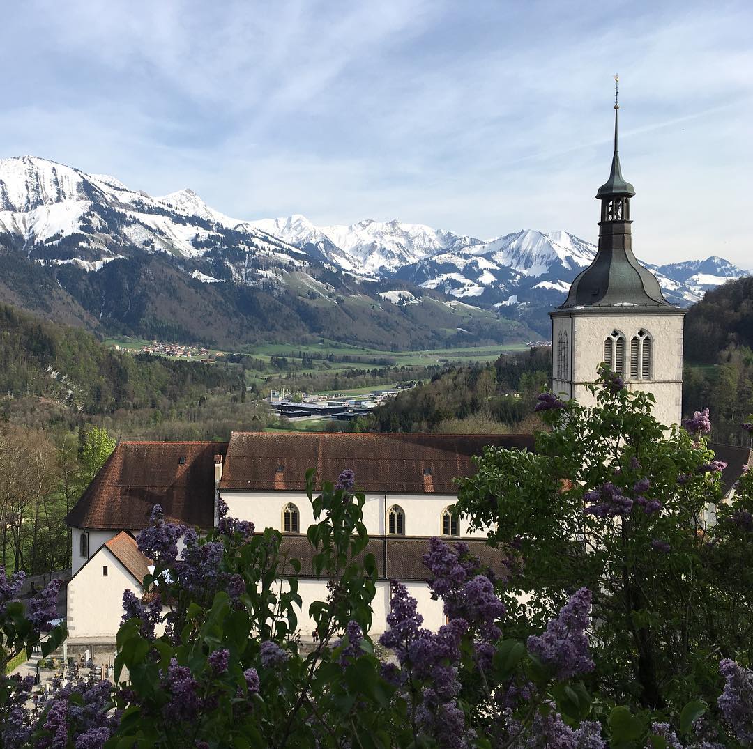 A nice landscape in which to put a church.