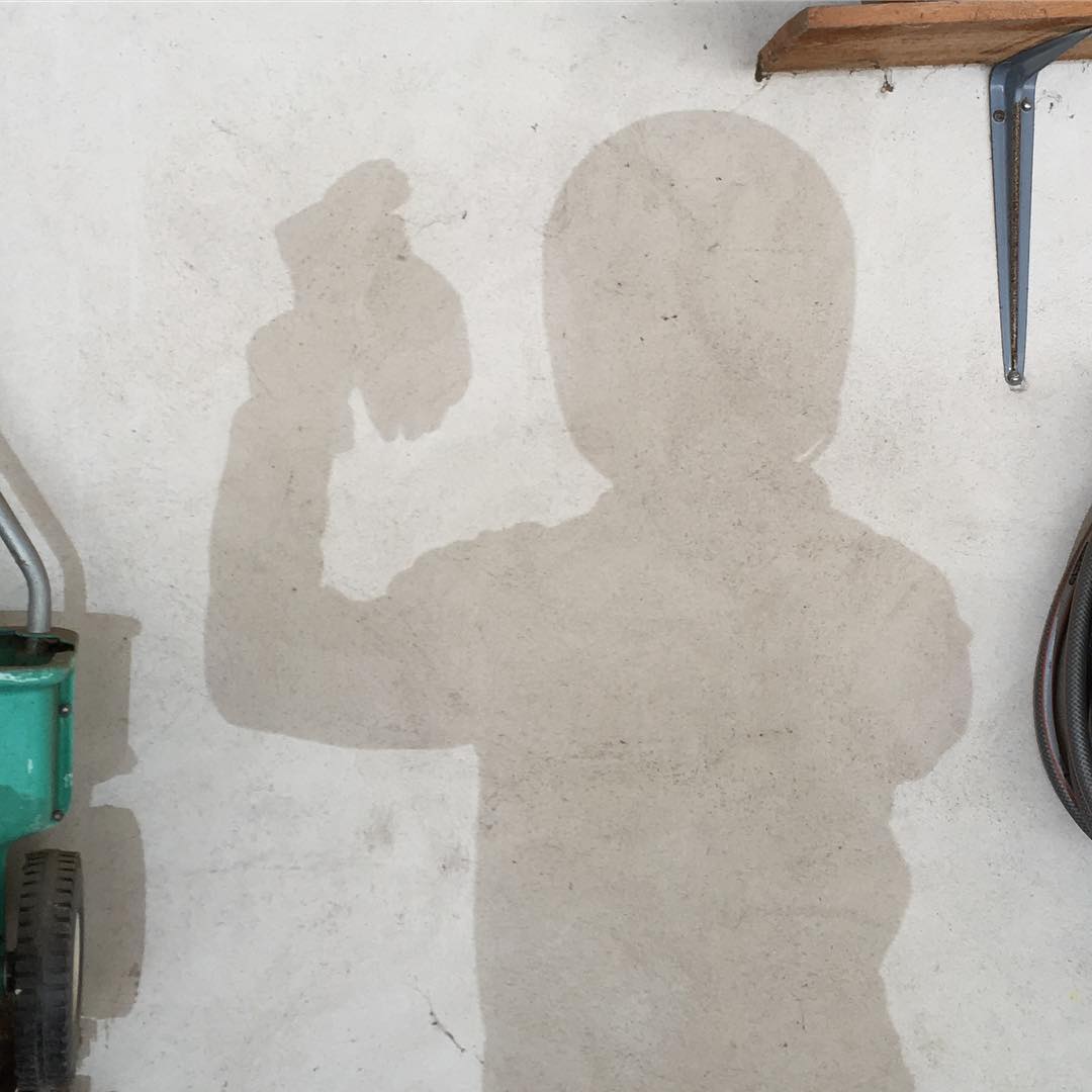 I like the silhouette. I'm being a little big headed. ;-)