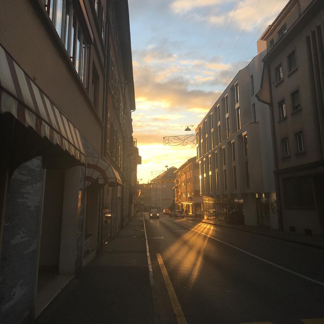 Morning light. Good morning world.