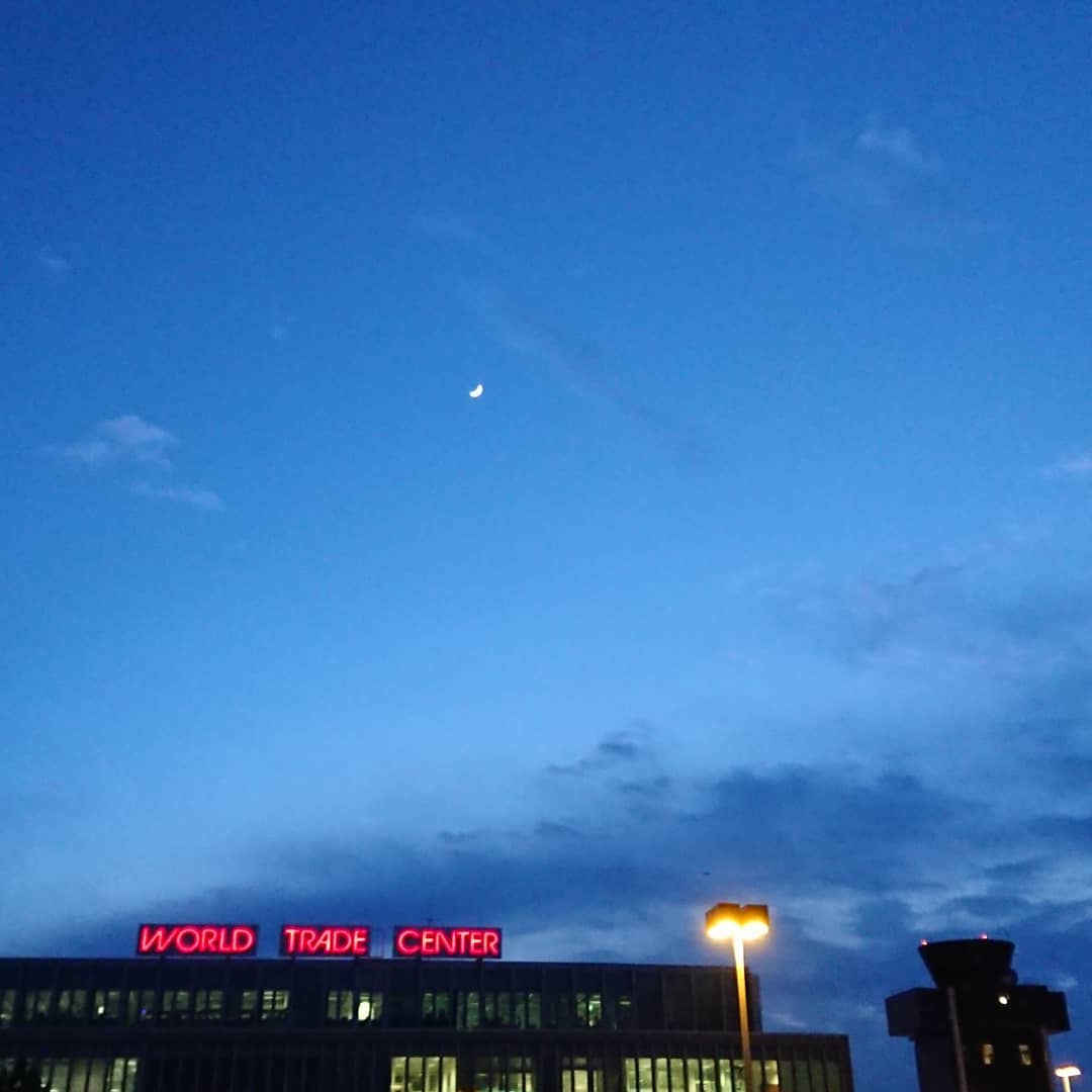 Nothing as romantic as the sound of planes taking off from an airport. ;-)