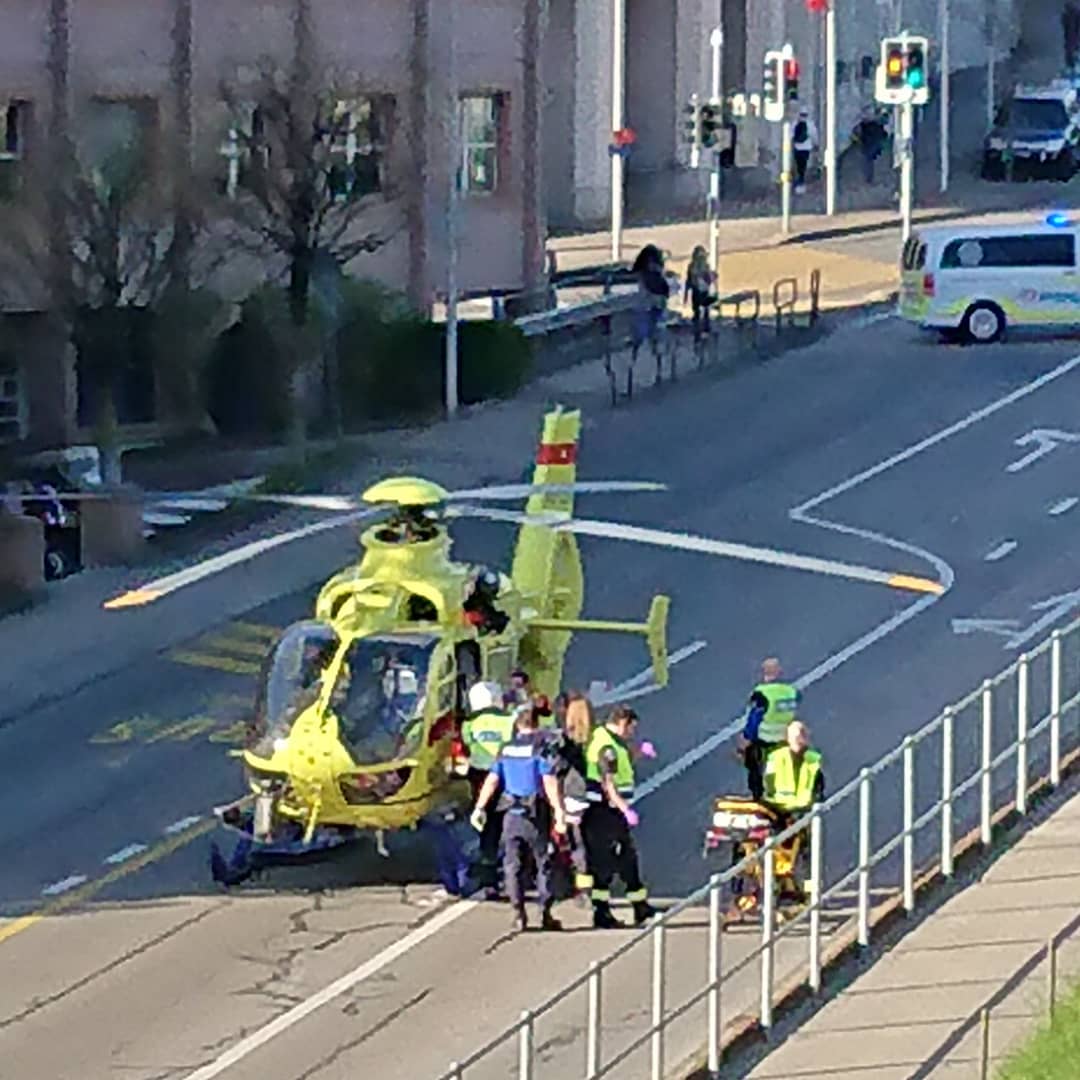 Helicopter evacuation of an injured cyclist