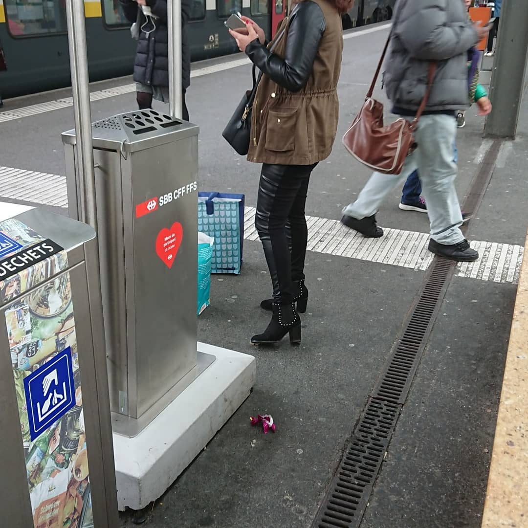 Another old fashioned person. It's a shame the city that never wakes up hasn't banned them from stations yet.