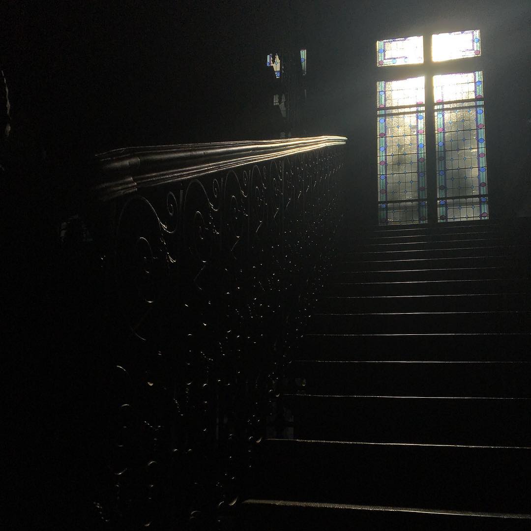 The playing with light time of day.