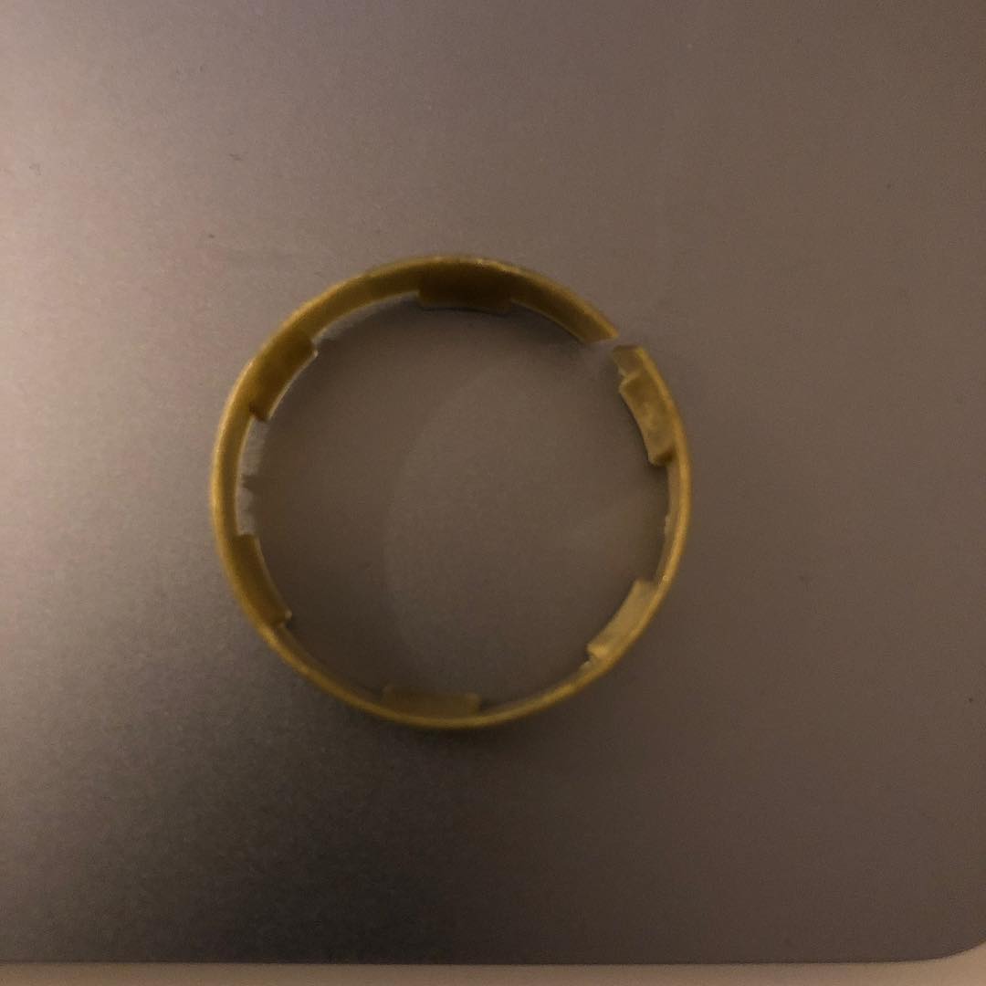 A small gesture that should prevent aquatic life from being injured. Normally it should head to the recycling centre and be compressed with a lot of other plastic and compressed into a big cube. This is just a symbolic gesture.