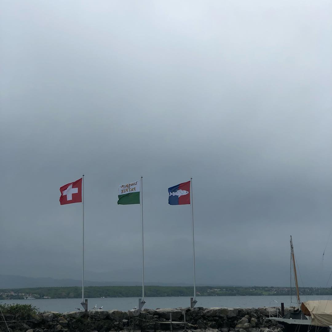 Freedom and fatherland, fish from lake to cooker (blue/red) ;-) and the national flag.
