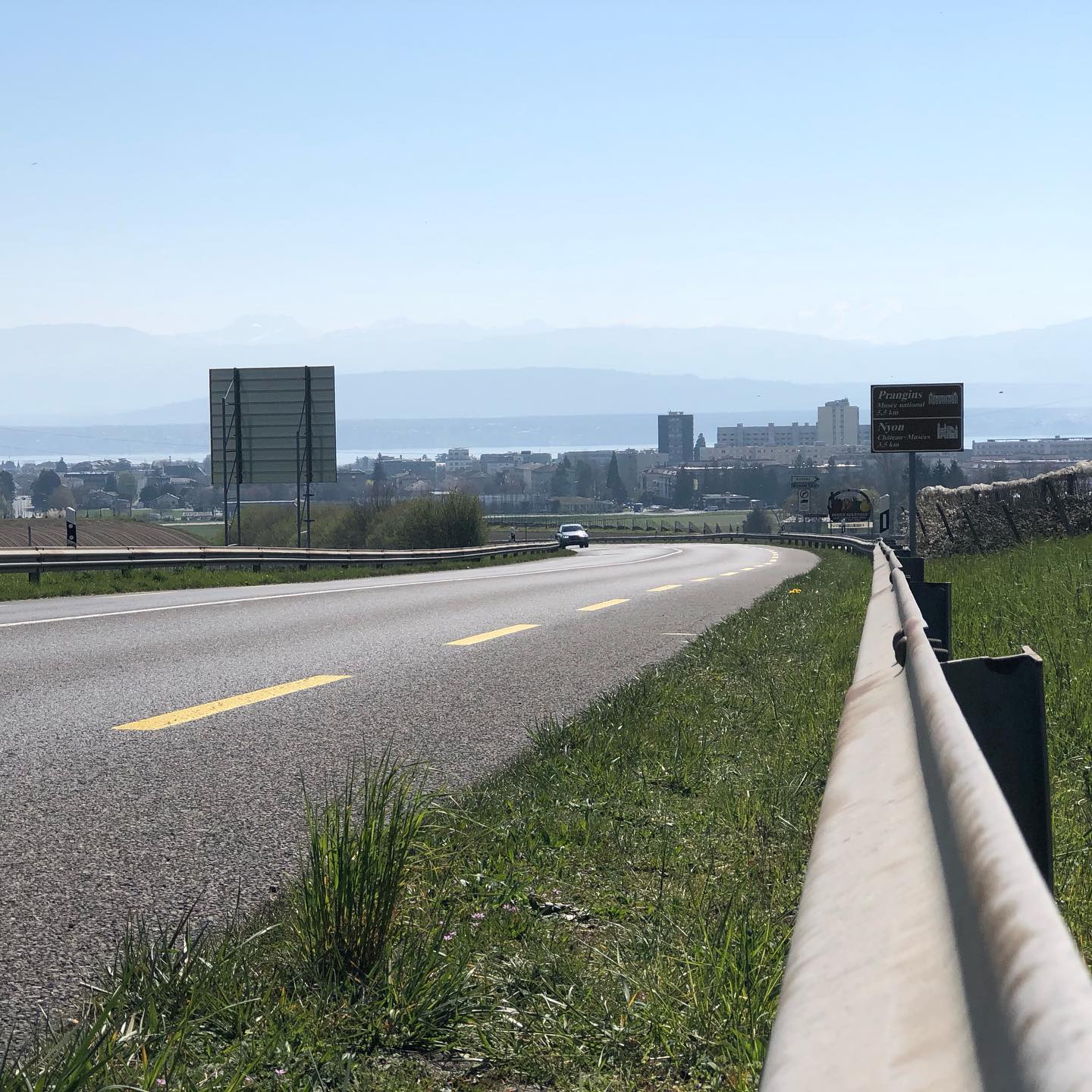 Traffic report at lunchtime on A Pandemic Sunday.