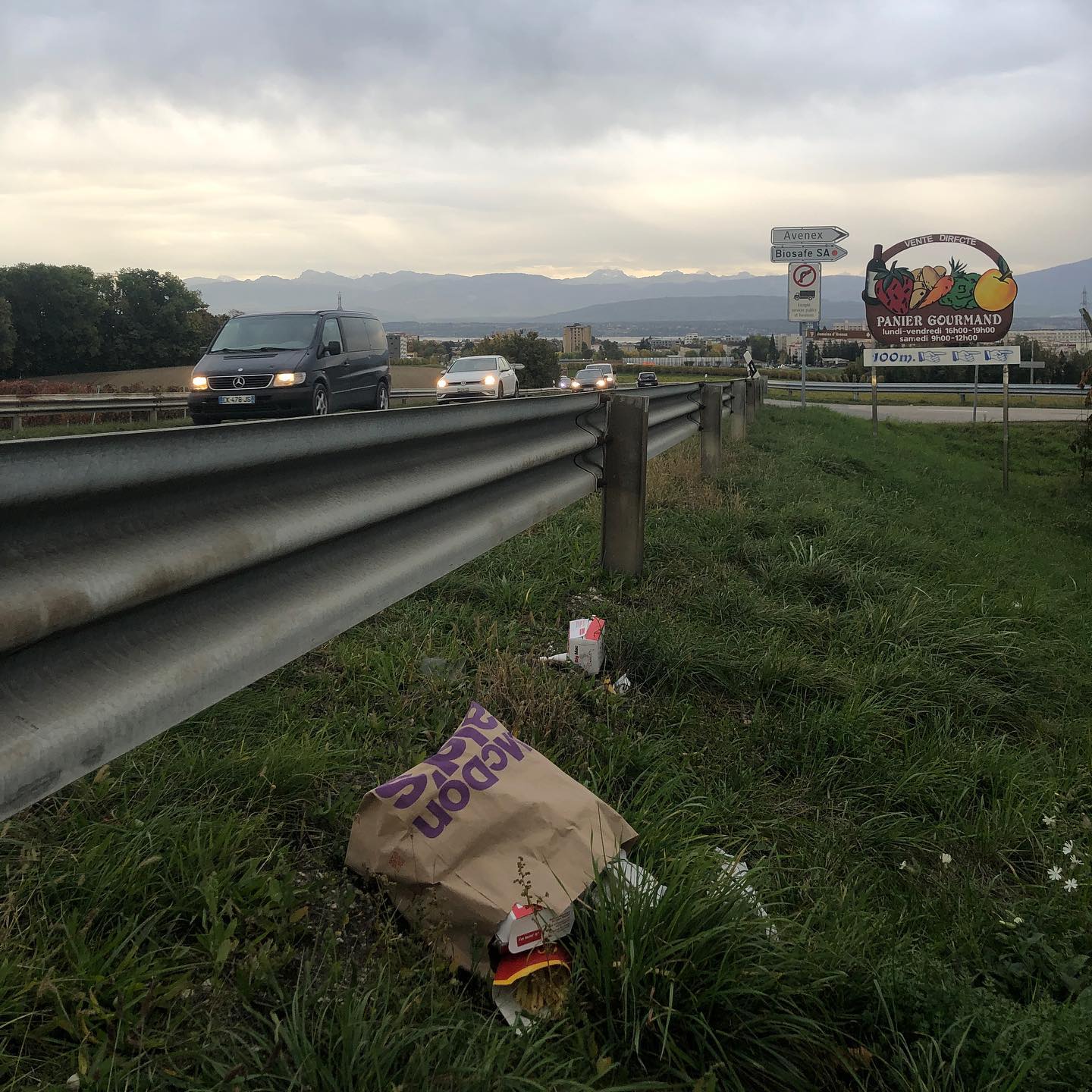 Crapdonaldâs customers respect the environment even less than themselves.